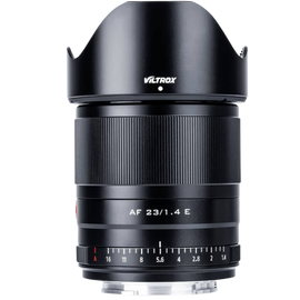 Zeiss 16-70mm f/4.0
